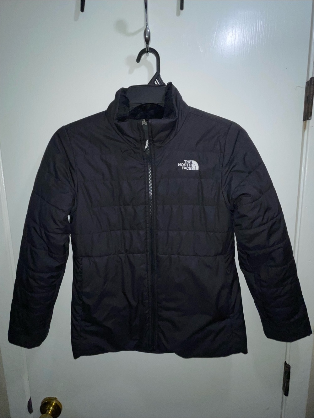 The North Face Girls l4/l6 Black Puffer Jacket reversible